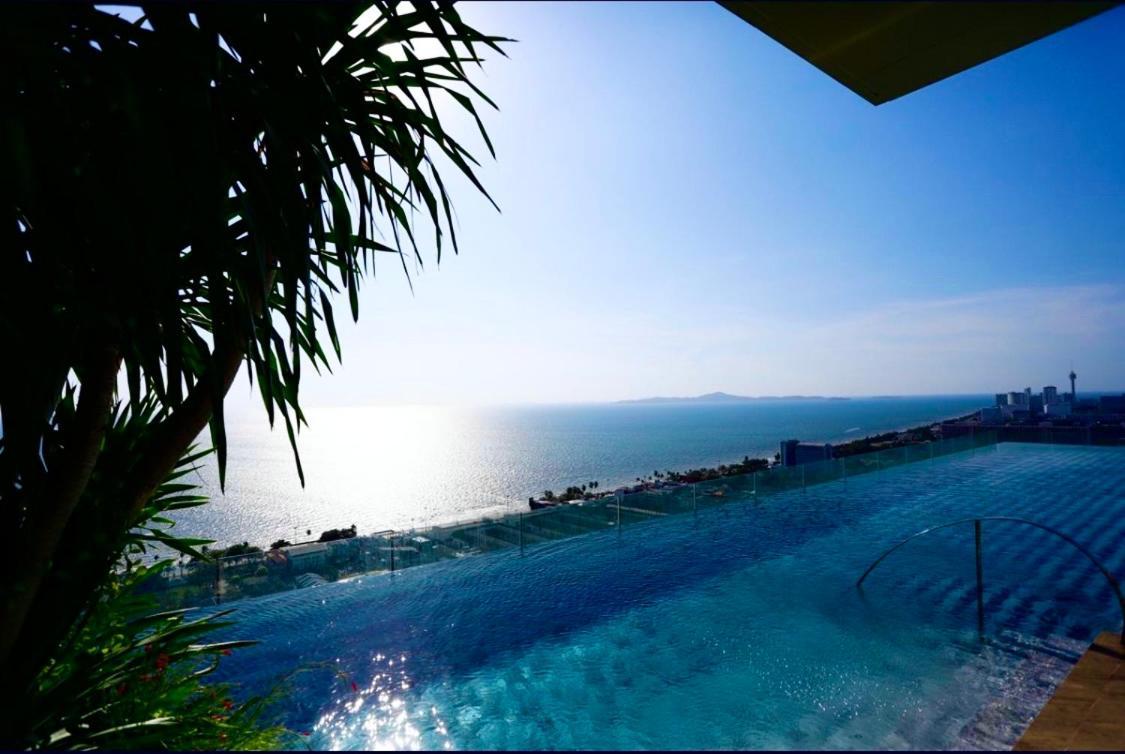 Luxsl Luxury Style Of Life 6 Apartment Pantai Jomtien Bagian luar foto