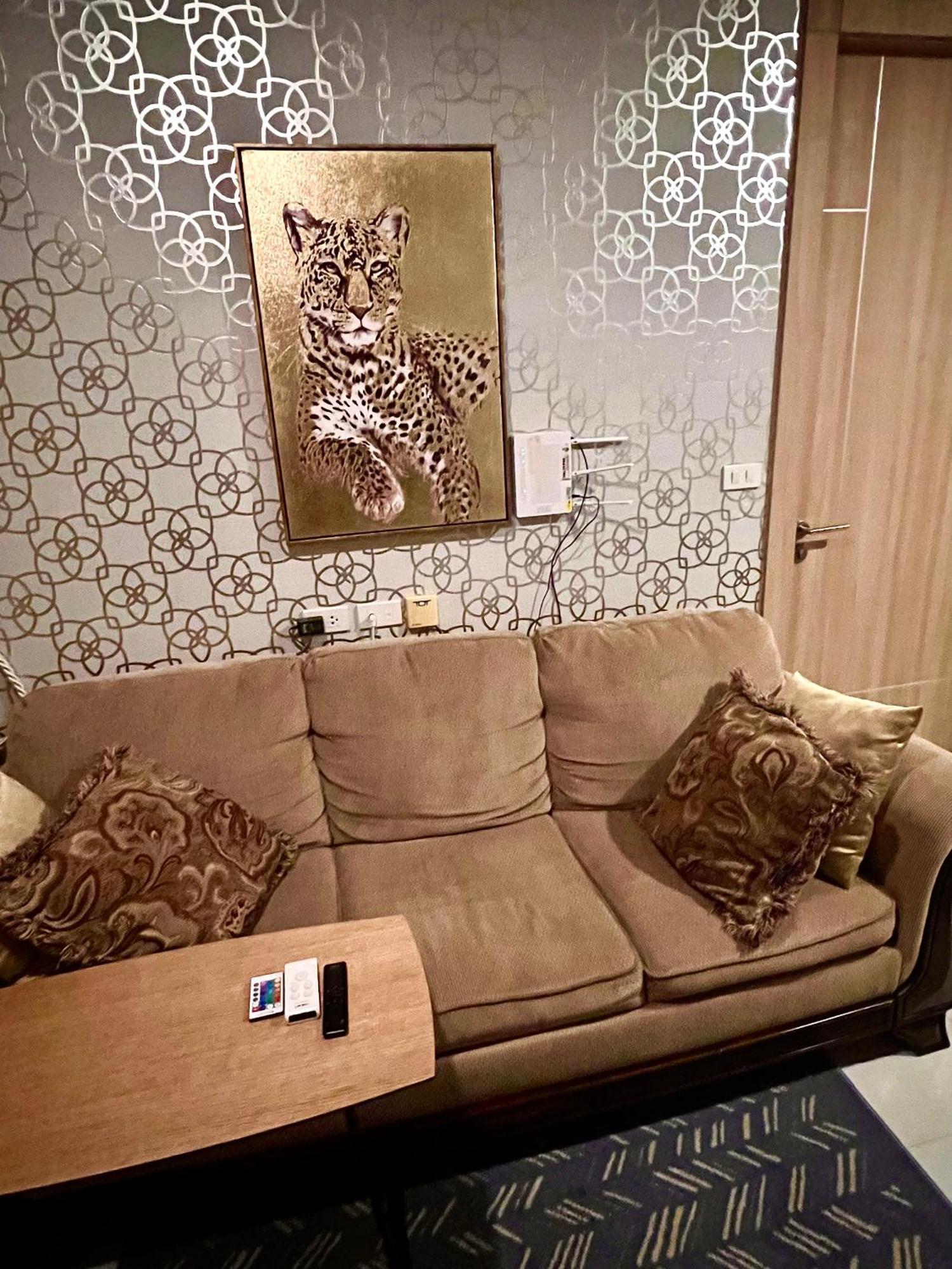 Luxsl Luxury Style Of Life 6 Apartment Pantai Jomtien Bagian luar foto