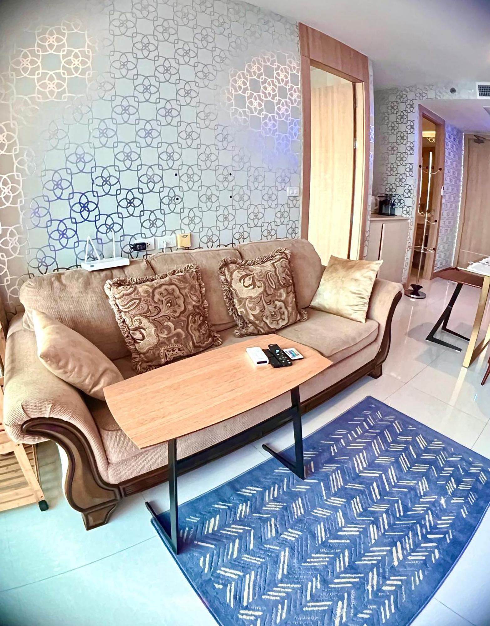 Luxsl Luxury Style Of Life 6 Apartment Pantai Jomtien Bagian luar foto