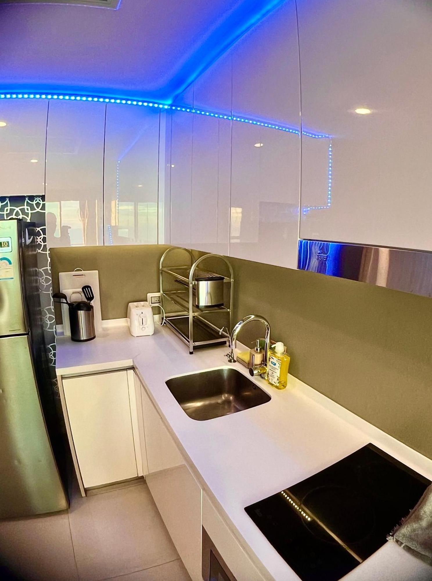 Luxsl Luxury Style Of Life 6 Apartment Pantai Jomtien Bagian luar foto
