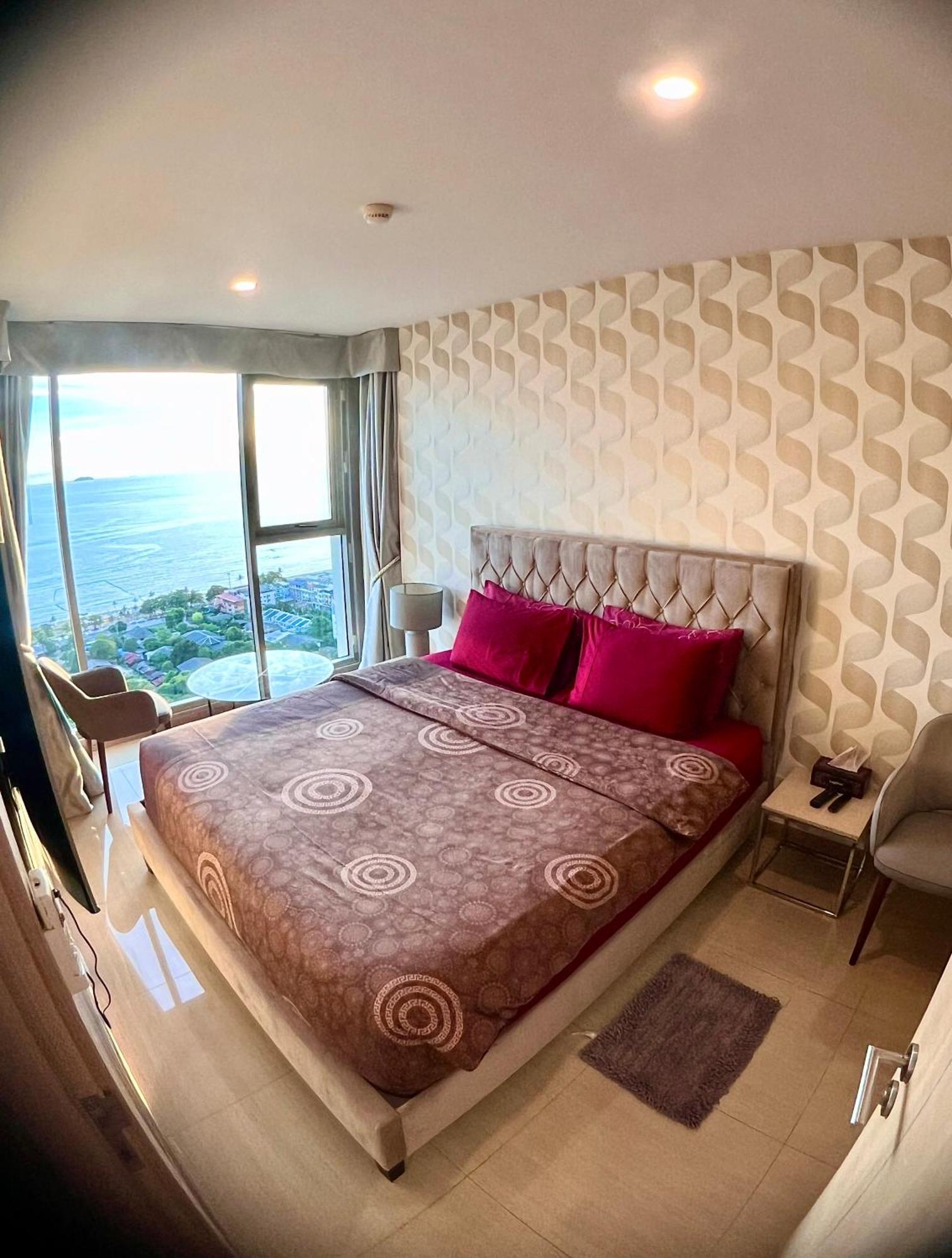 Luxsl Luxury Style Of Life 6 Apartment Pantai Jomtien Bagian luar foto