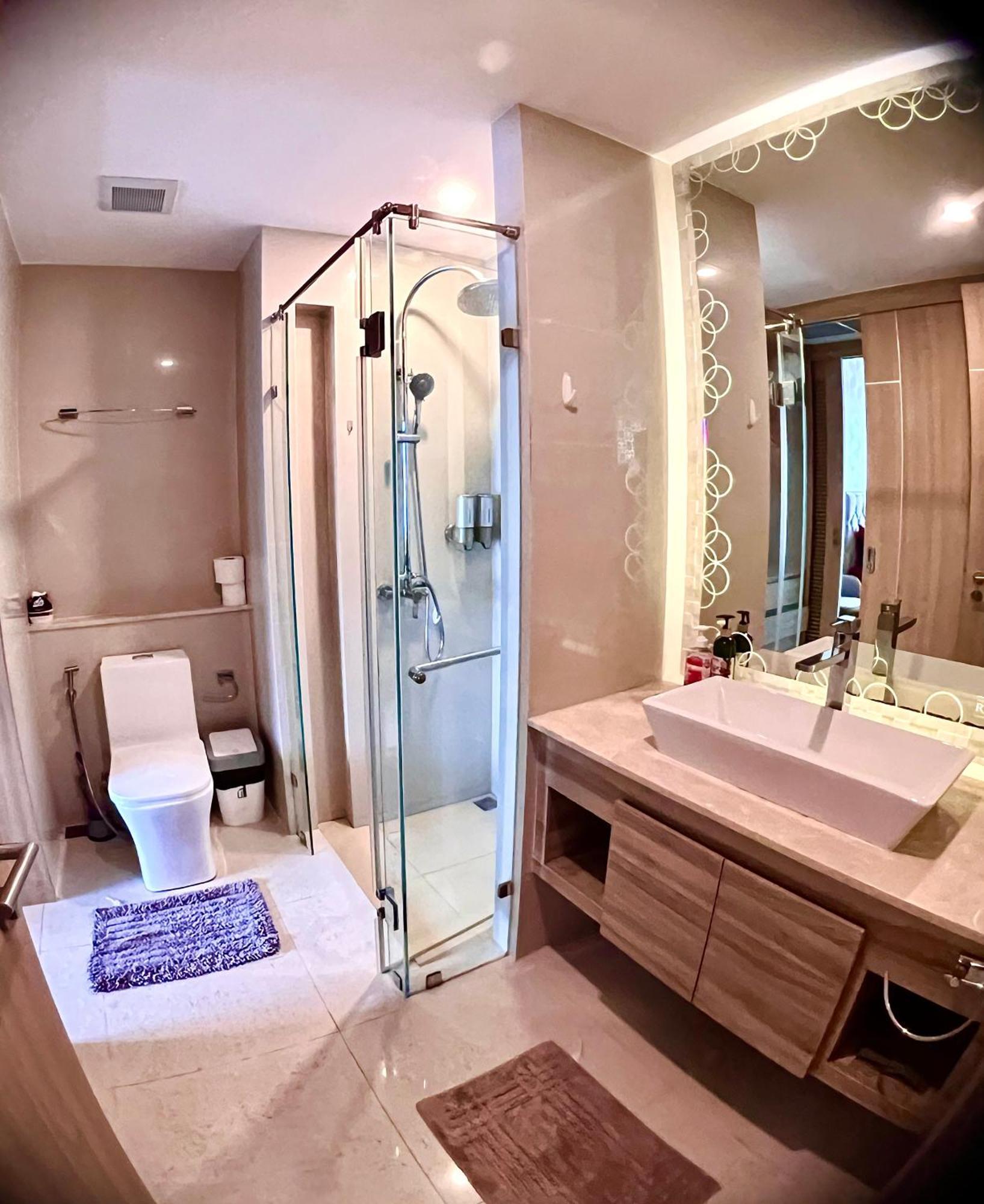 Luxsl Luxury Style Of Life 6 Apartment Pantai Jomtien Bagian luar foto
